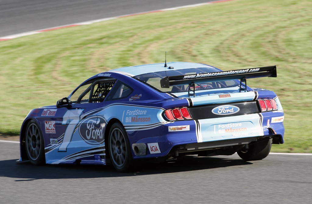 Der var også besøg af den svenske V8 thunder klasse.
(Foto: Motorsporten.dk)